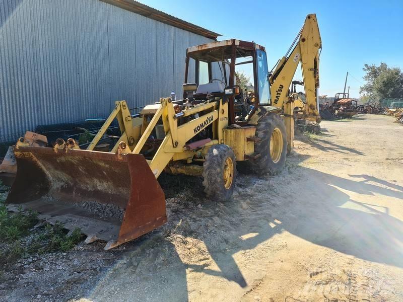 Komatsu WB97R 백호로더