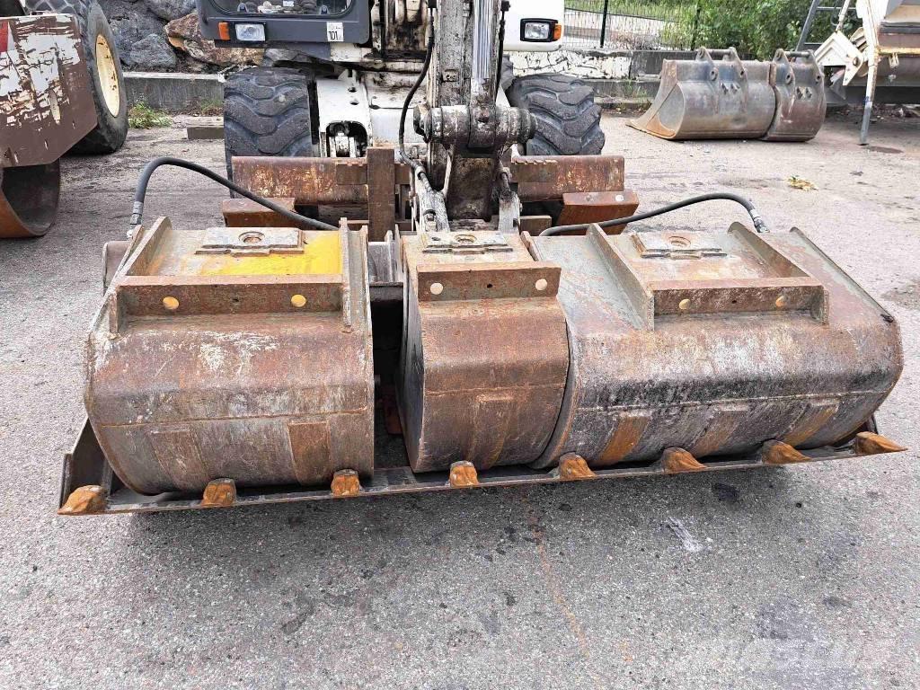 Mecalac 12 MTX  휠 굴삭기