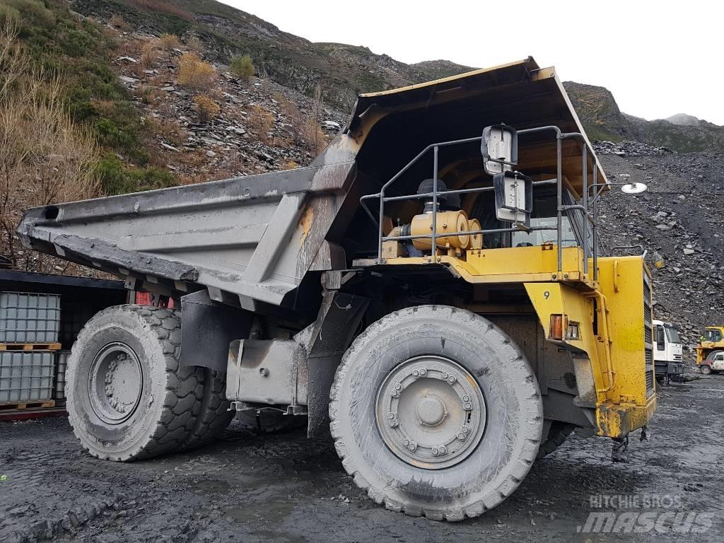 Komatsu HD 465-5 초대형 덤프 트럭