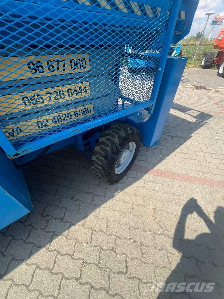 Genie GS 3384 RT 가위형 리프트