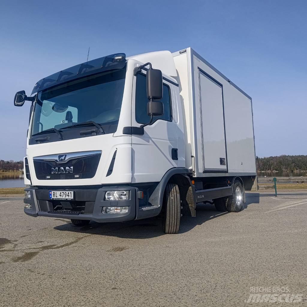 MAN TGL 8.220 탑차 트럭