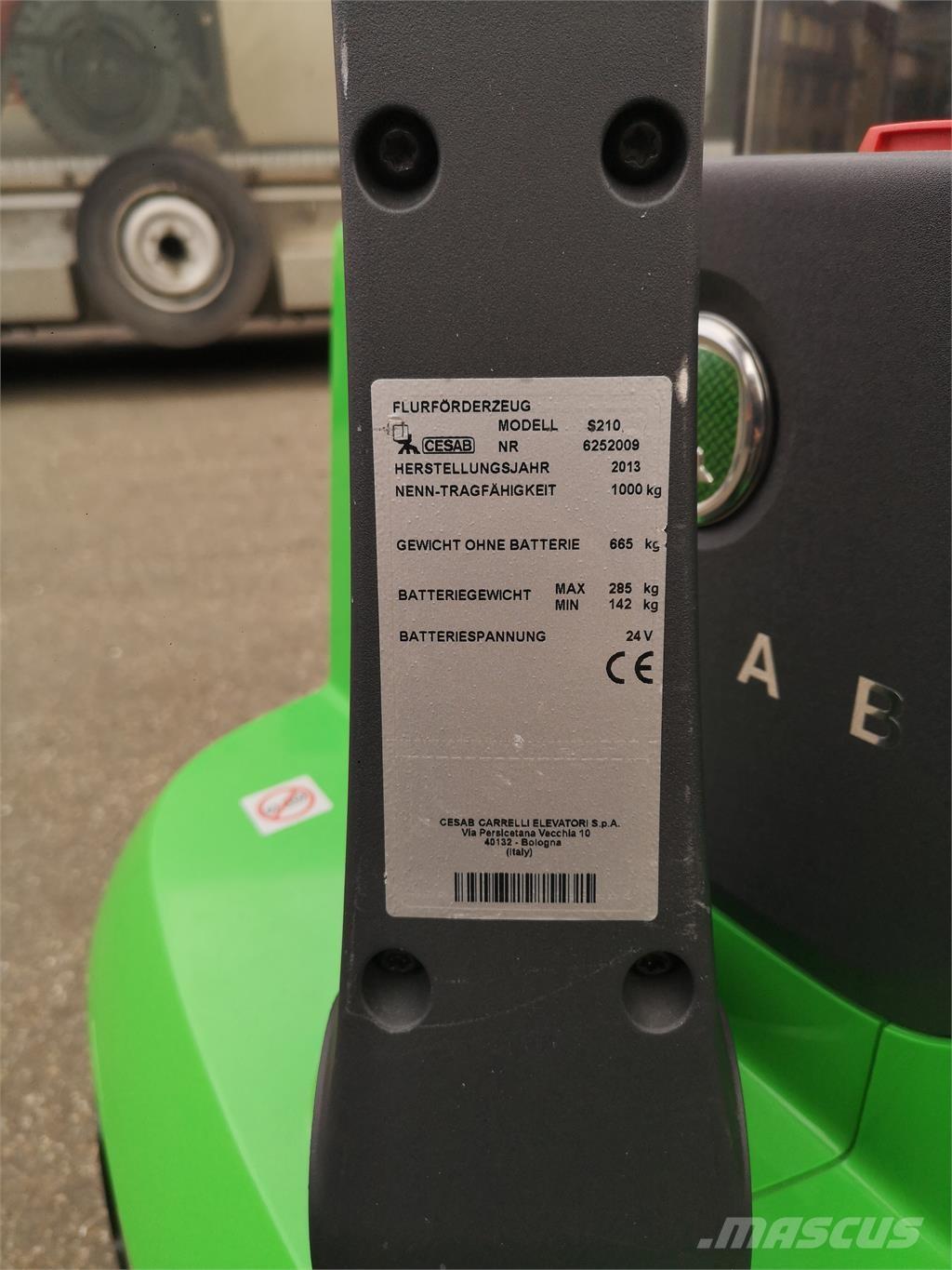 Cesab S210 보행식 리치 지게차