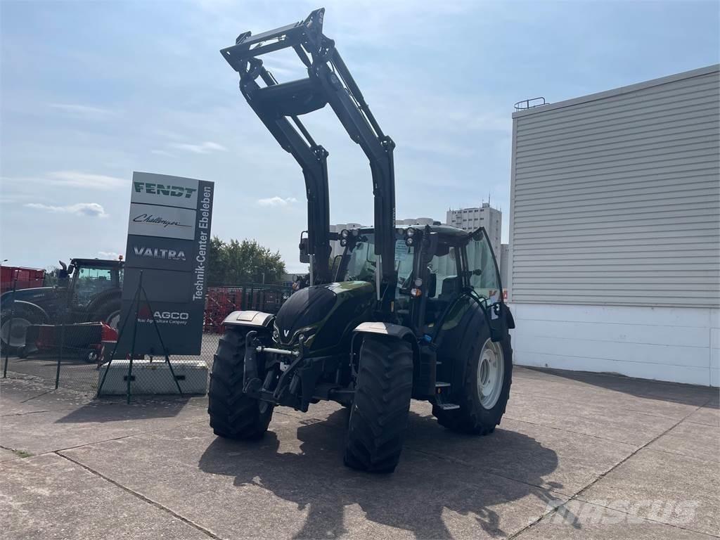 Valtra N155 EA 2B1 트랙터