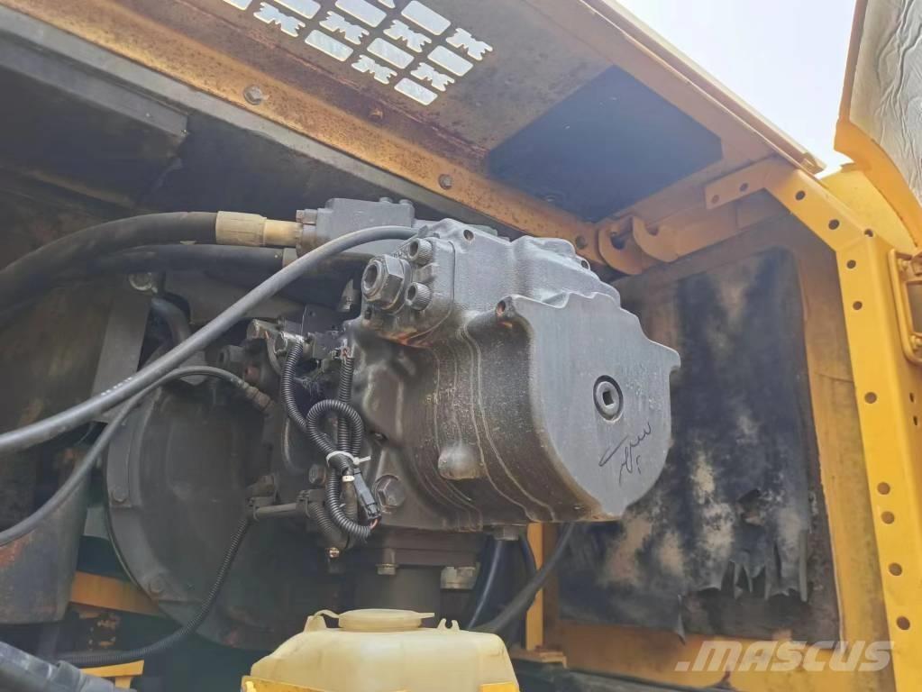 Komatsu PC 400-8 대형 굴삭기 29톤 이상