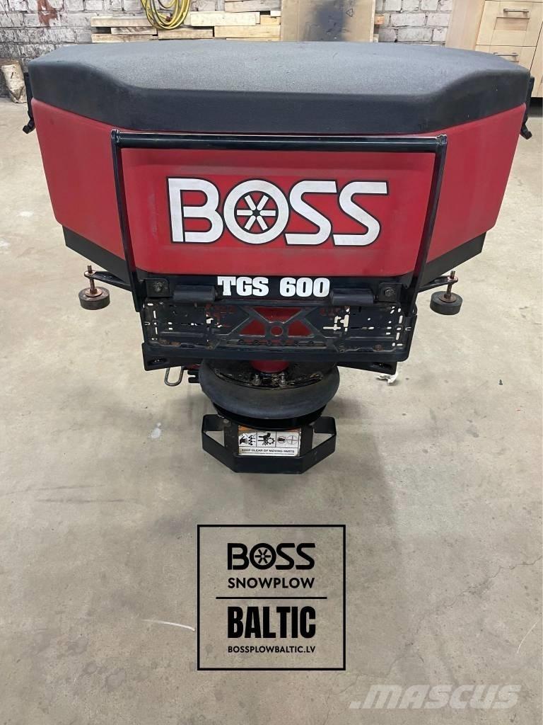 Boss TGS 600 모래(염화칼슘) 살포기