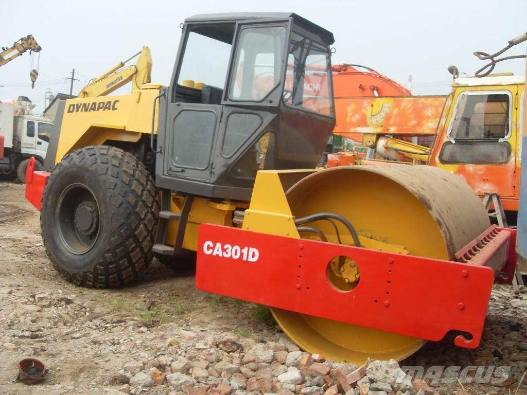 Dynapac CA 251 D 싱글 드럼 롤러