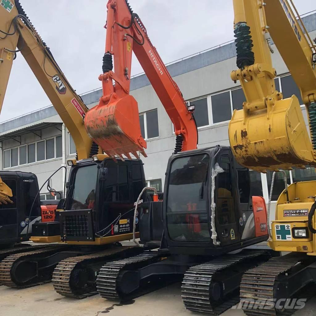 Hitachi ZX 70 소형 굴삭기 7톤 미만