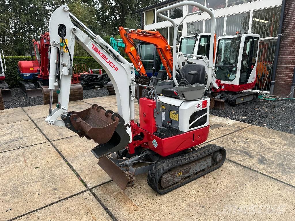 Takeuchi TB 210 R 소형 굴삭기 7톤 미만