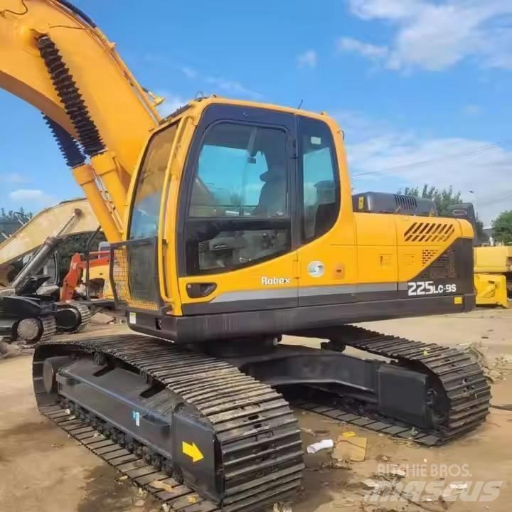Hyundai 225 대형 굴삭기 29톤 이상