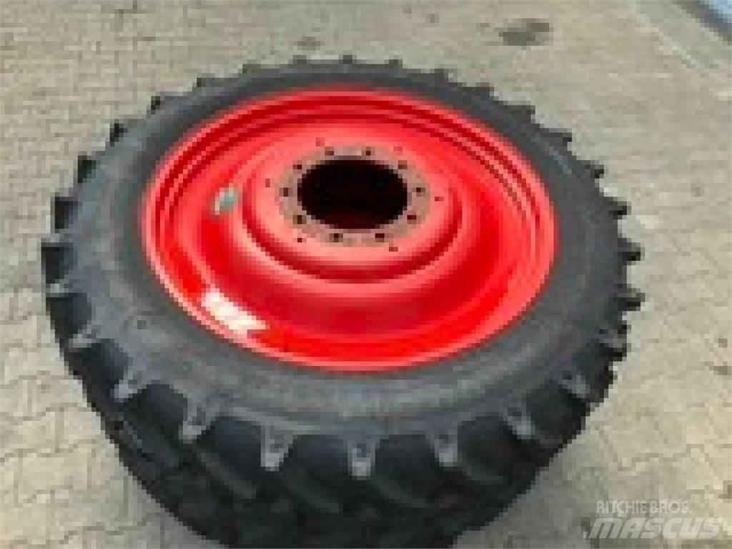 Alliance 320/85R38 타이어, 휠 및 림