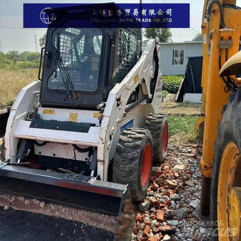 Bobcat S 18  스키드로더