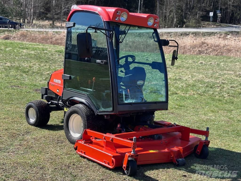 Kubota F 3890 탑승형 잔디깎기