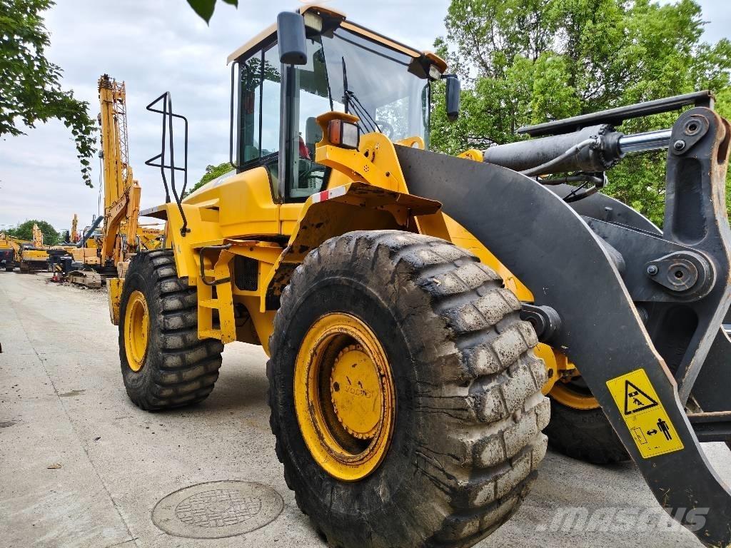 Volvo L 105  휠로우더