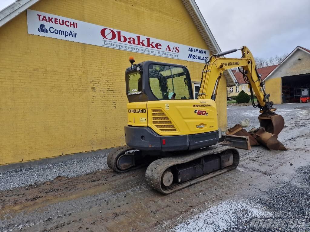 New Holland E60C 소형 굴삭기 7톤 미만