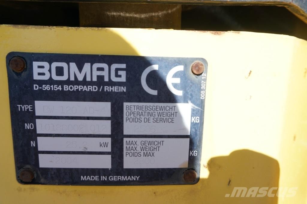 Bomag BW 120 AD-4 트윈 드럼 롤러