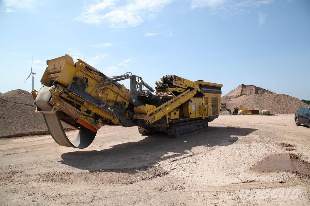 Keestrack R3 크러셔