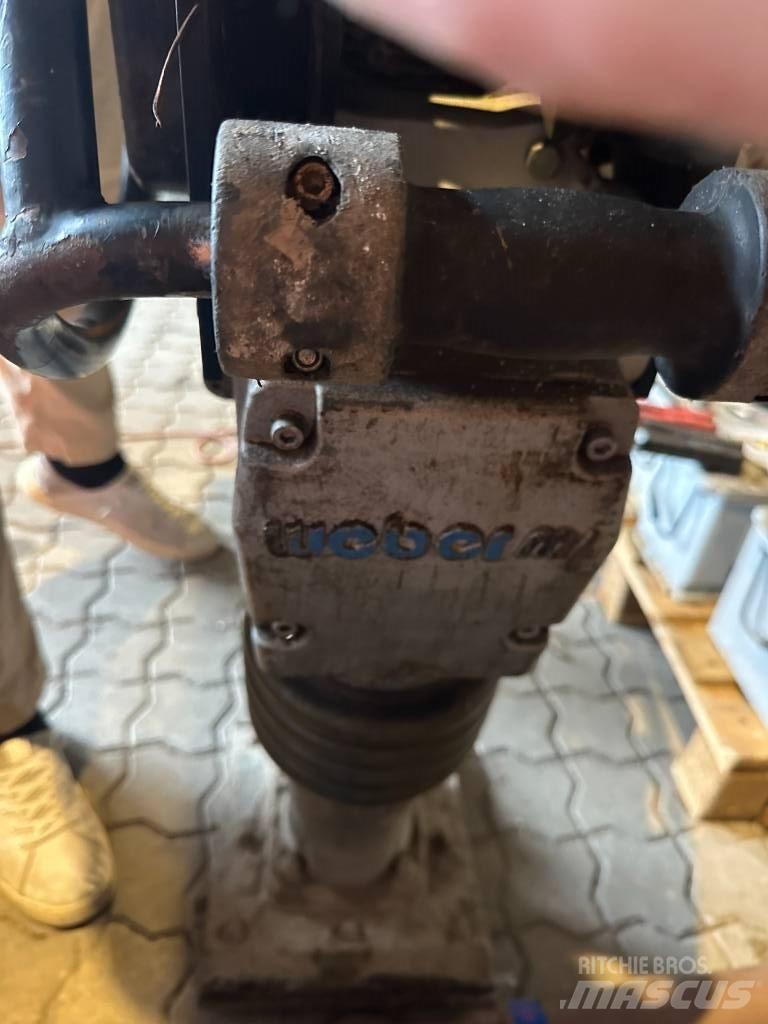 Weber Jordloppe 탬퍼