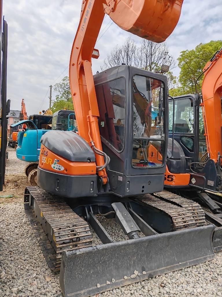 Hitachi ZX55 소형 굴삭기 7톤 미만