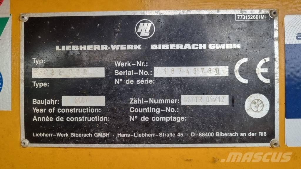 Liebherr 32 TTR 트랙 크레인