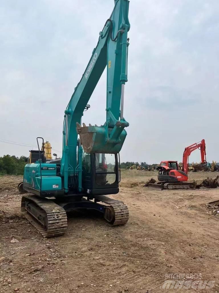 Kobelco SK 140 대형 굴삭기 29톤 이상