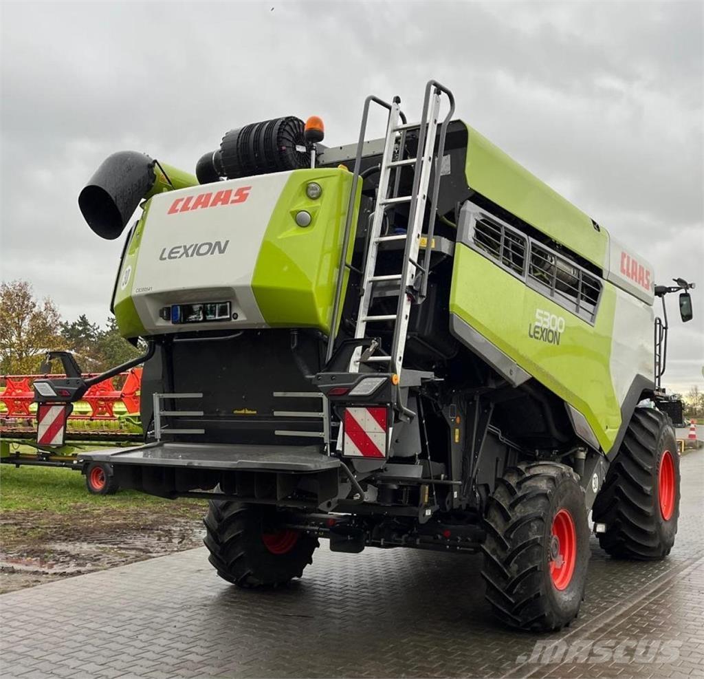 CLAAS Lexion 5300 콤바인 수확기