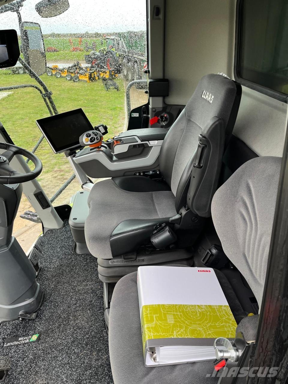 CLAAS Lexion 5300 콤바인 수확기