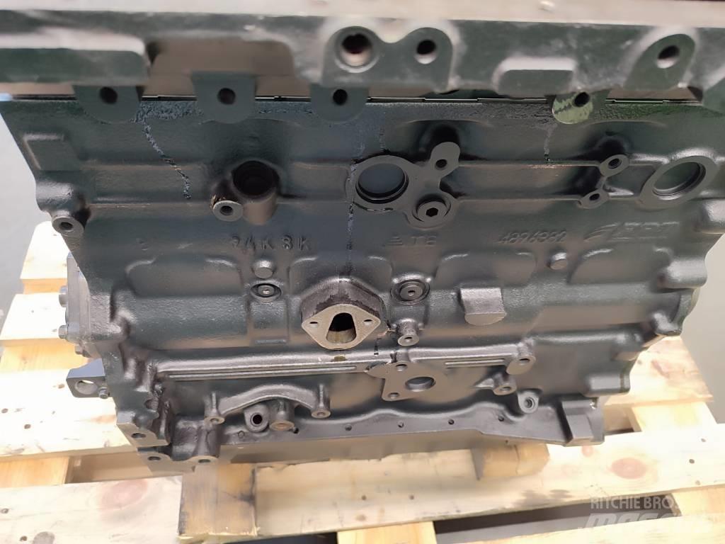 Iveco F4GE engine 엔진
