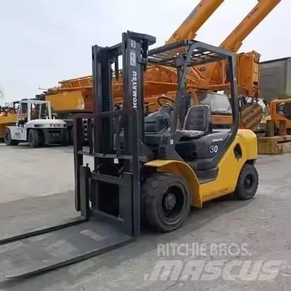 Komatsu 30 디젤 지게차