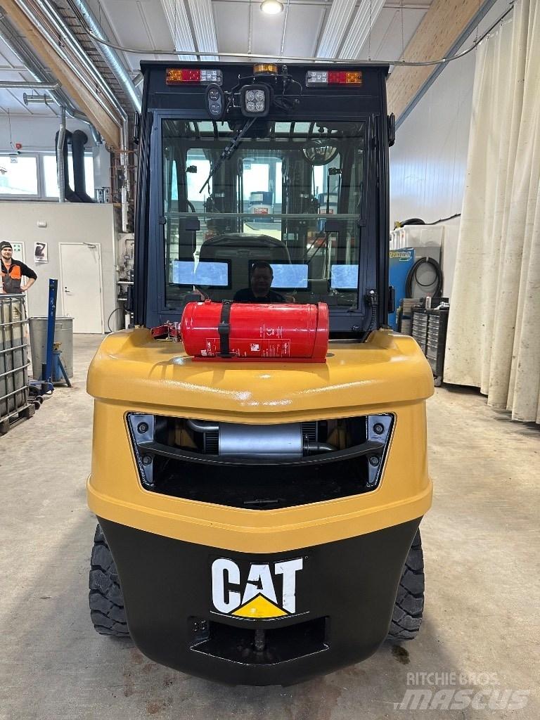 CAT DP35NT 디젤 지게차