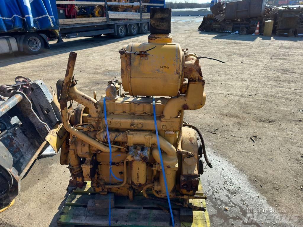 CAT 64J936 엔진