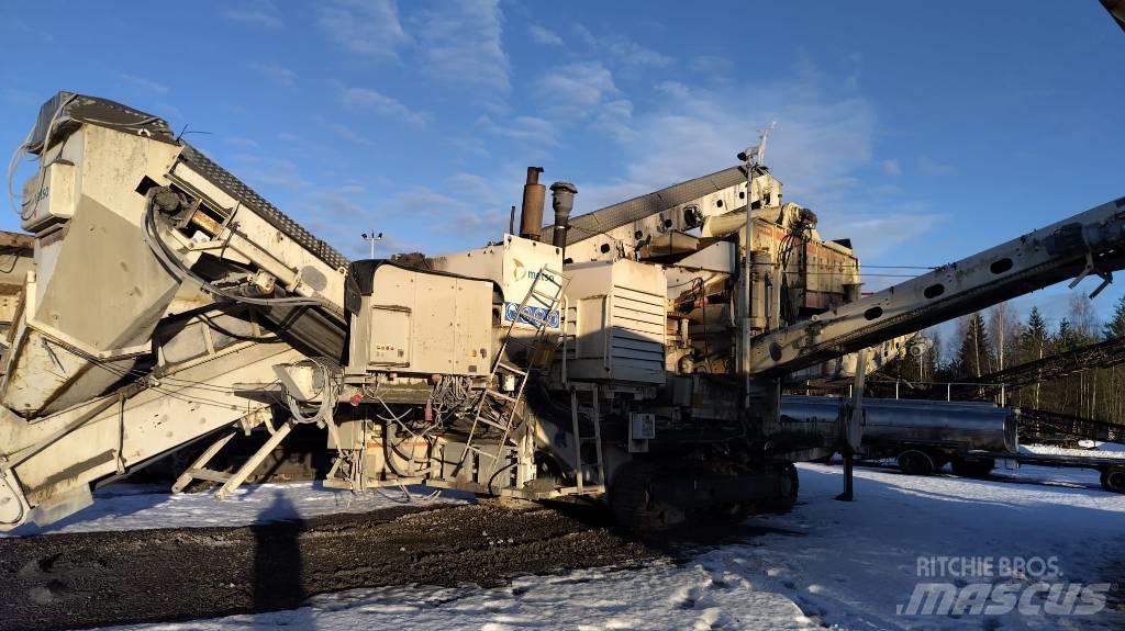 Metso LT 200 HPB 이동식 분쇄기