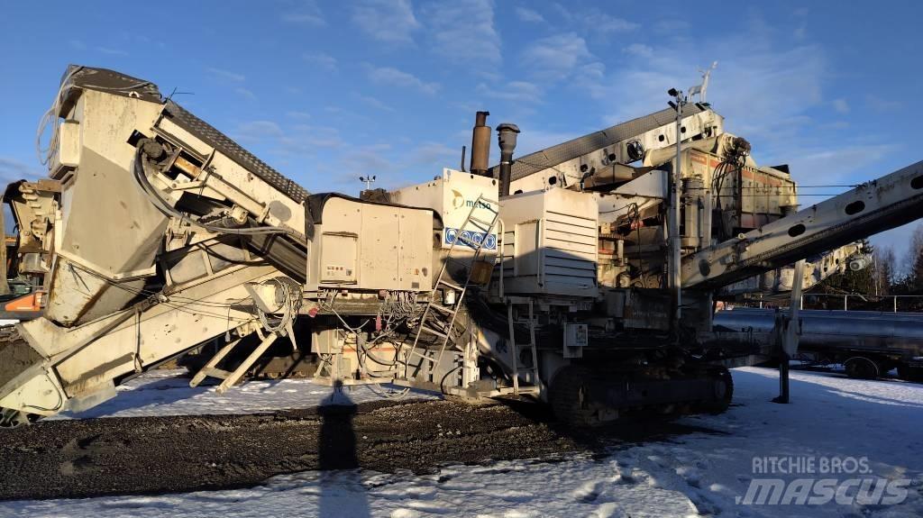 Metso LT 200 HPB 이동식 분쇄기