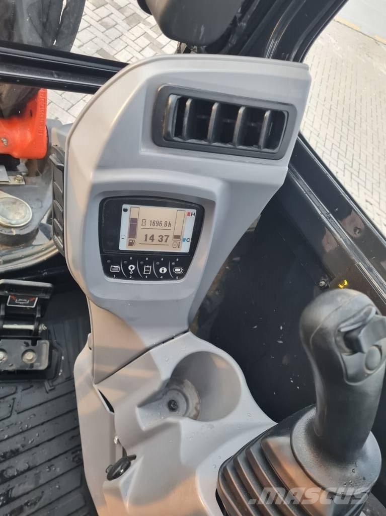 Kubota KX 037-4 소형 굴삭기 7톤 미만