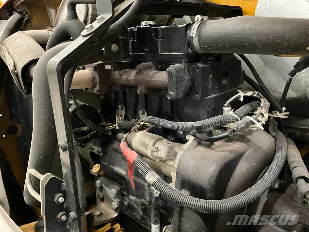 JCB 8050 소형 굴삭기 7톤 미만