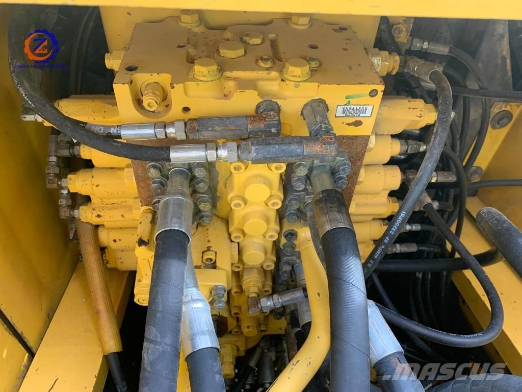 Komatsu PC 300 대형 굴삭기 29톤 이상