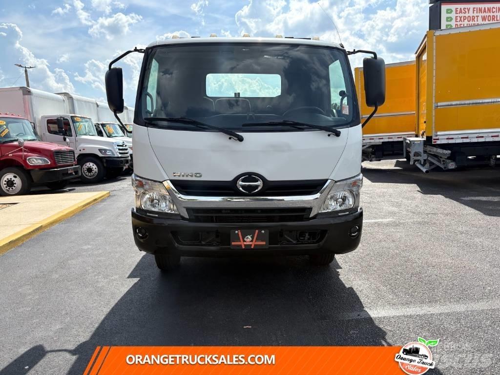 Hino 155 회수 차량
