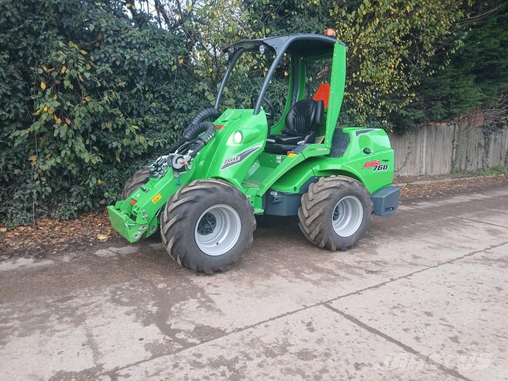 Avant 760i 다목적 로더