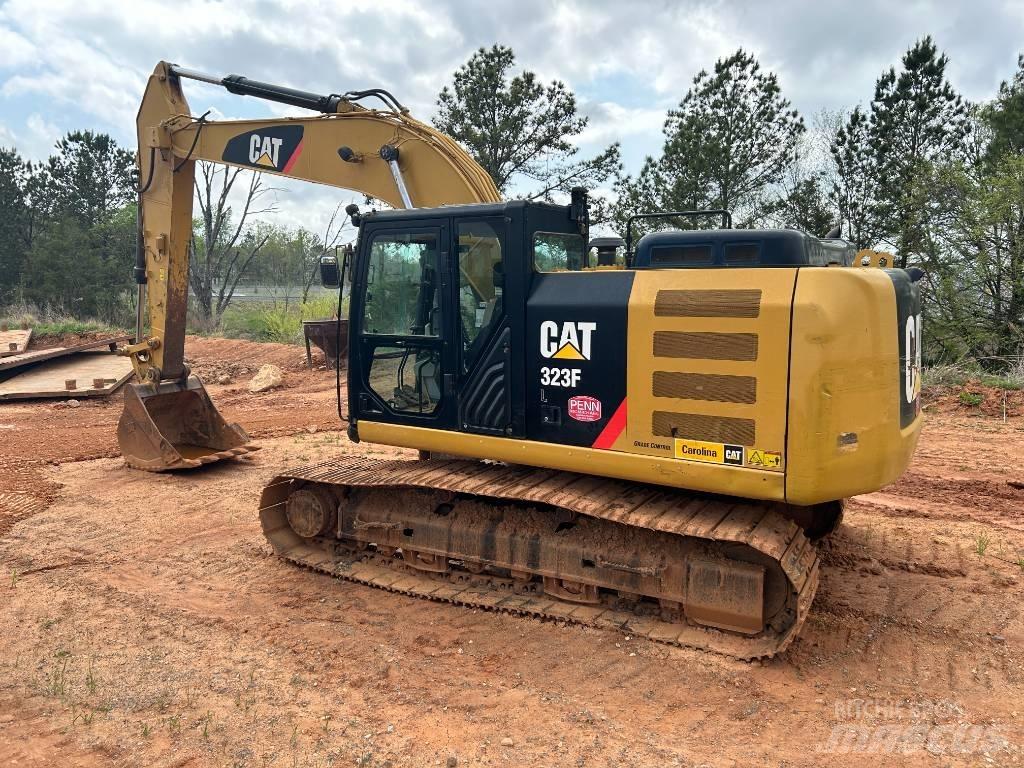 CAT 323FL 대형 굴삭기 29톤 이상