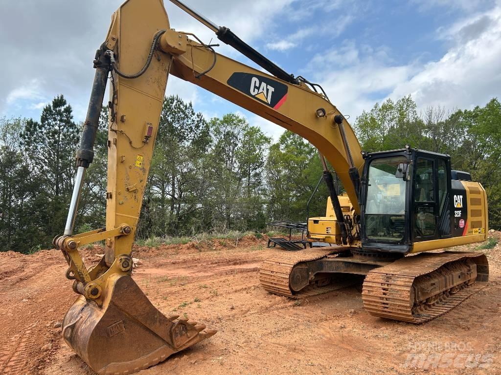 CAT 323FL 대형 굴삭기 29톤 이상