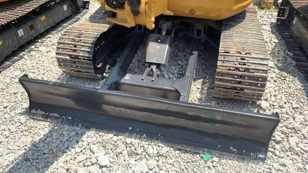 CAT 304 C 대형 굴삭기 29톤 이상