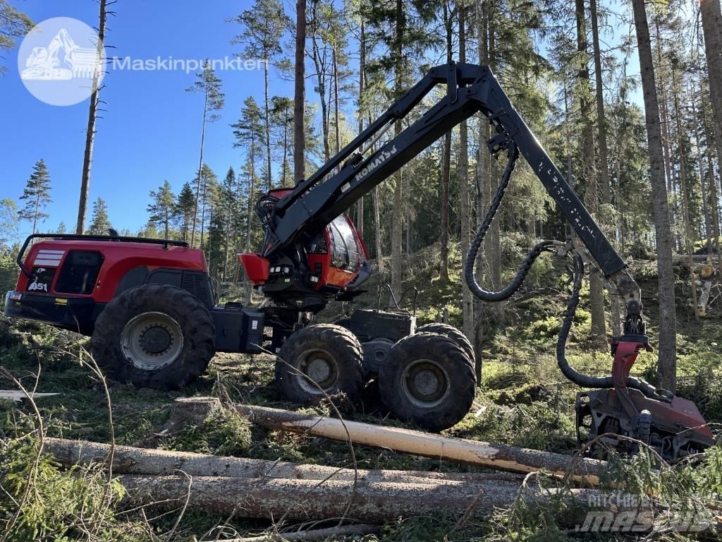 Komatsu 951 원목 하베스터