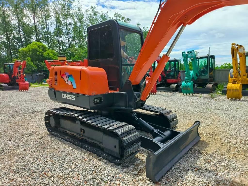 Doosan DH 55 소형 굴삭기 7톤 미만