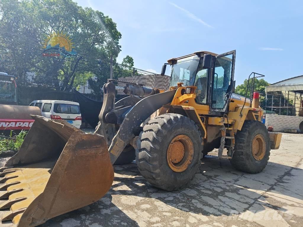 Volvo L 105  휠로우더