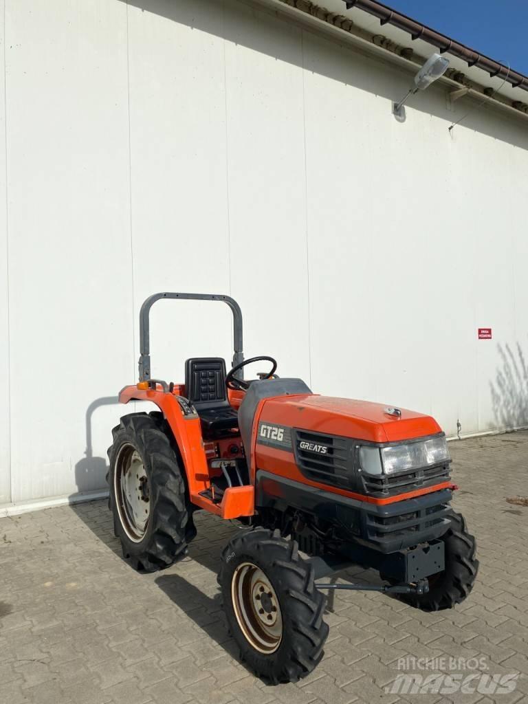 Kubota GT26 소형 트랙터