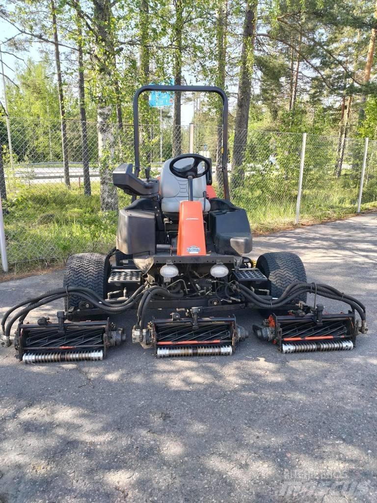 Jacobsen LF570 페어웨이 잔디깎기