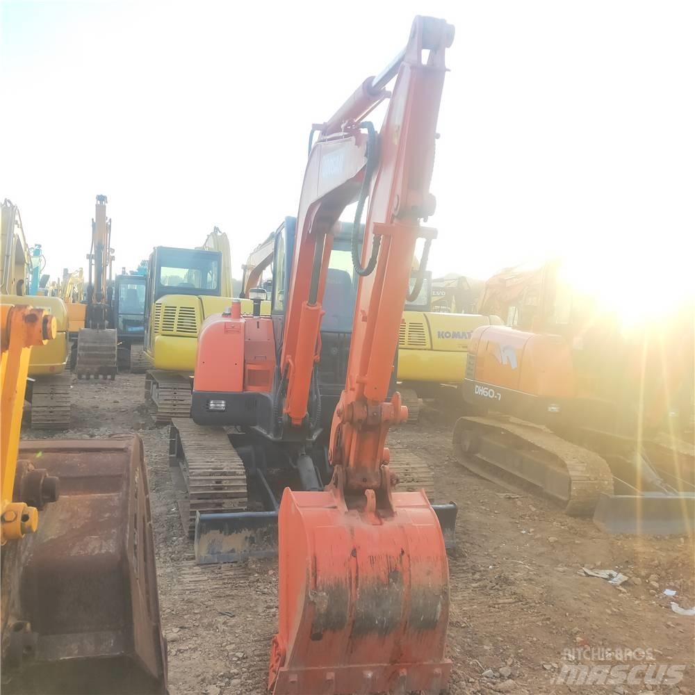 Doosan DH60-7 대형 굴삭기 29톤 이상