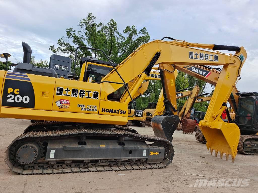 Komatsu PC 200 8N 대형 굴삭기 29톤 이상