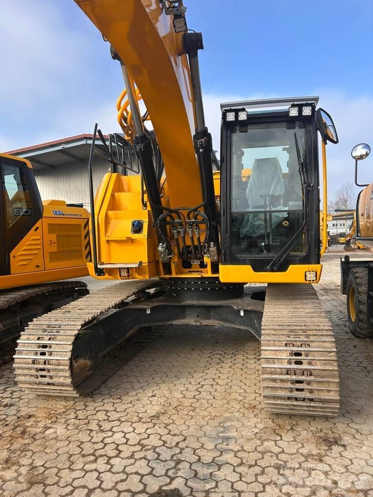 JCB 245 XR 대형 굴삭기 29톤 이상