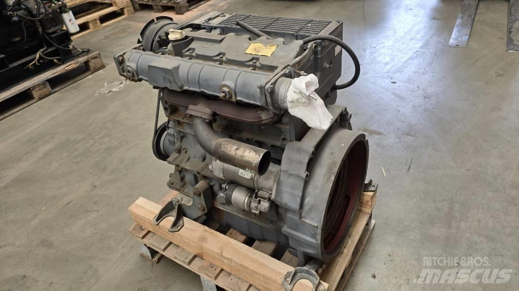 Deutz D2011L04I 엔진