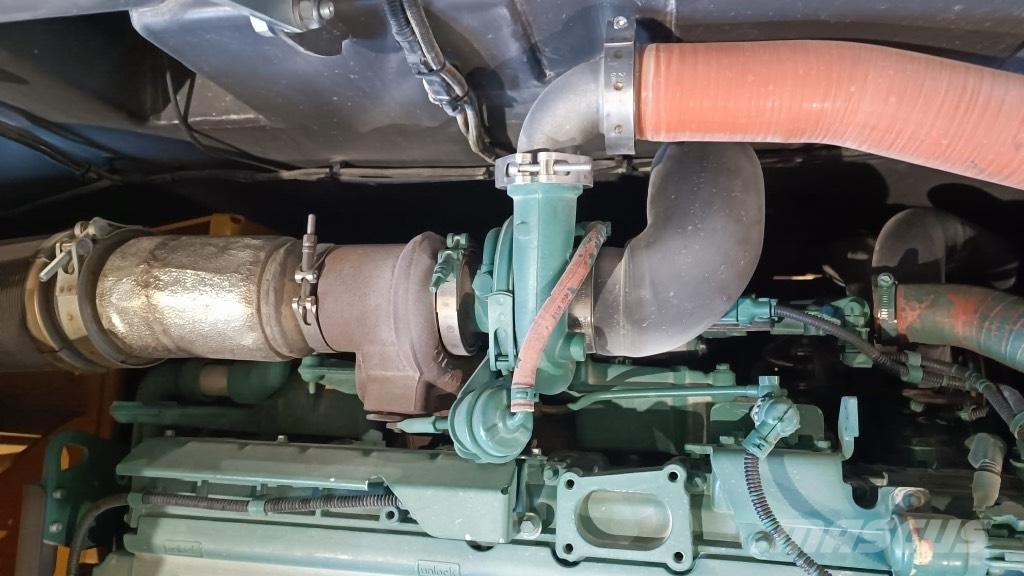 Volvo EW 160 E  휠 굴삭기